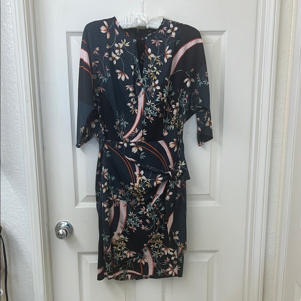 Maggy London Black Sheath Midi Dress 3/4 Sleeve Crew Neck